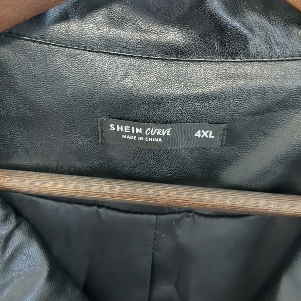 Black Faux Leather Jacket 4X - Picture 7 of 12